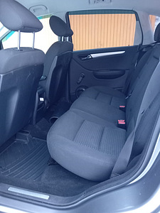 Mercedes Benz B class CNG 2010 (10 фото из 13)
