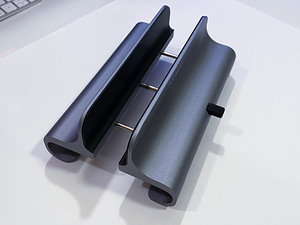 Satechi Universal Vertical Laptop Stand (2 foto / 5)
