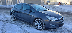 Opel astra (8 фото из 12)