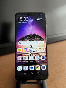 Huawei P20 128GB (1 foto / 3)