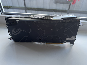 ASUS ROG STRIX GTX 1660 Ti GAMING 6GB (3 foto / 4)