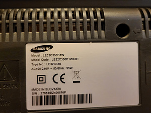 Teler Samsung LE32C350D1W Must LE32C350D1W (3 foto / 3)