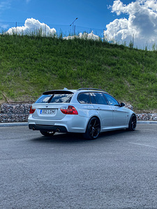 BMW 335d M-Pakett Shadowline 3.0 210kw (2 foto / 13)