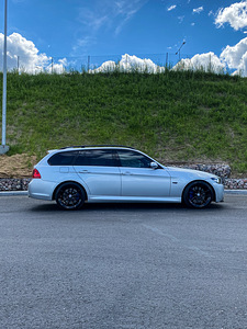 BMW 335d M-Pakett Shadowline 3.0 210kw (3 foto / 13)