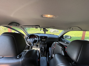 Honda accord tourer 2004 (3 foto / 6)