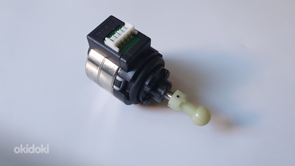 Esitule reguleerimise mootor PL35LA24KWA6