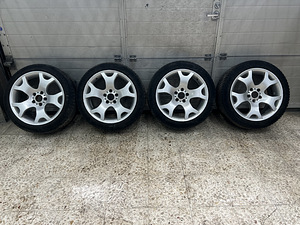 BMW valuveljed 5x120 19x9/10 72,6 et45/48 (1 foto / 10)