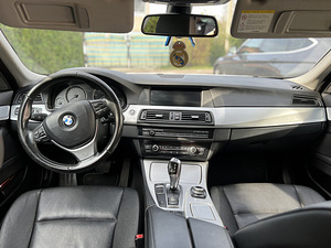 BMW 530d 180kw (F11) (9 foto / 14)
