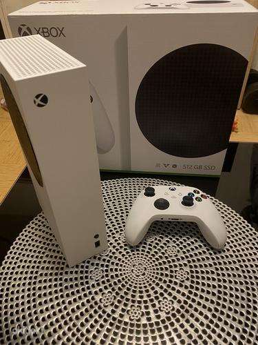 Xbox Series S (foto #1)