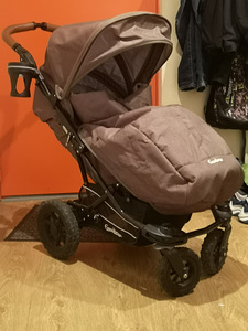 Müüa jalutuskäru (1 foto / 3)