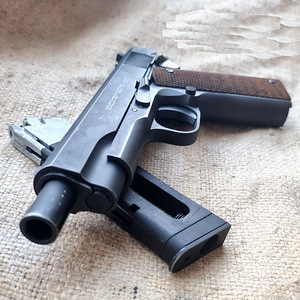 Пневматический пистолет Borner 1911 Blowback (2 фото из 4)