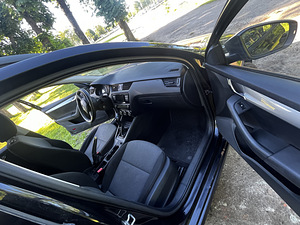 Škoda Octavia (5 foto / 8)