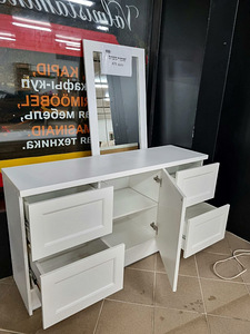 Продам Комод + зеркало (1 фото из 2)