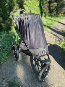 Thule Urban Glide 2 vanker + lisavarustus (6 foto / 8)