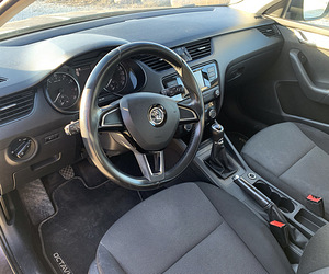Skoda Octavia hästi hooldatud ja väga heas korras 187000km (8 foto / 12)