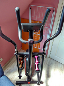 HopSport elliptiline trenažöör (4 foto / 4)