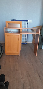 Väike laud peegliga (3 foto / 7)