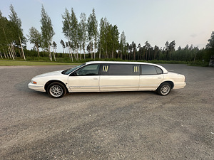 Chrysler New Yorker лимузин (5 фото из 10)