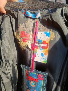 UUS Desigual k/s mantel (5 foto / 5)