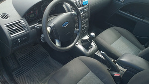 Ford Mondeo 1,8 81 kw 2007 (7 foto / 8)