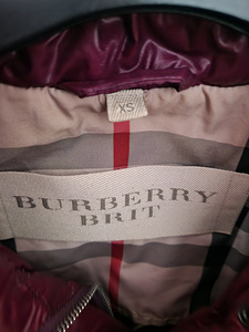 Peaaegu Uus stiilne Jope BURBERRY (3 foto / 3)
