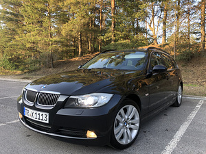 BMW 325D Touring 2007 (3 foto / 12)