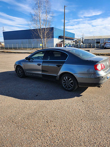 Volkswagen Passat 2,0 Diesel Avtomat (3 foto / 8)