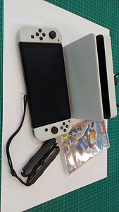 Nintendo Switch OLED + 2 mängu: Sonic ja Lego City (4 foto / 5)