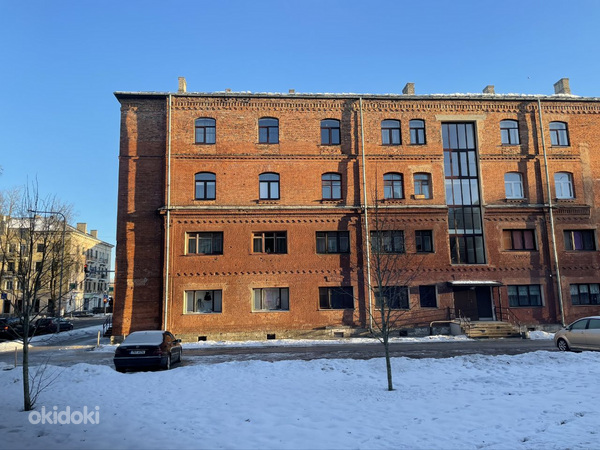 Большая отремонтированная квартира с тремя спальнями в Нарве (фото #11)