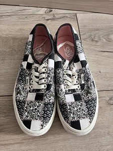 Кеды Vans, р.38,5 (2 фото из 3)