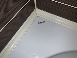 Vann Ravak Rosa 140x105x62 (3 foto / 3)