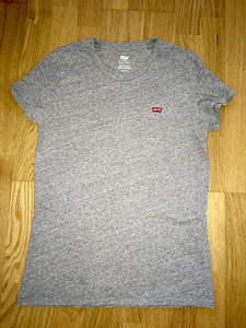 LEVIS t-särk, XS/S (2 foto / 3)