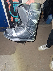 Burton Deja Vu 152 Snowboard (4 foto / 7)