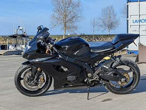 Suzuki GSX-R 1000 K5 R4 131kW (2 foto / 10)