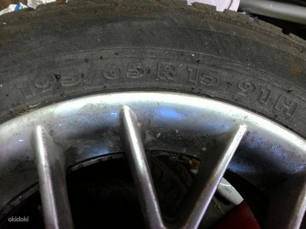 195 65 R15 летняя шина (фото #3)