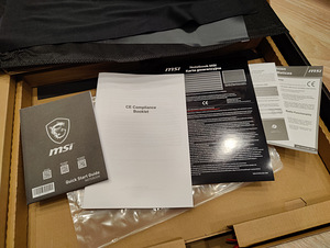 MSI ge73 raider RGB 8RE (4 foto / 9)