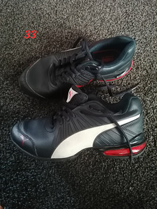 33 jalanõud (3 foto / 6)