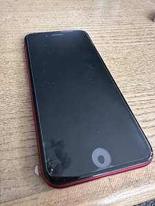 iPhone SE 64GB 2020 Punane UUS (2 foto / 2)