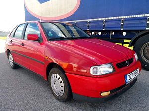 Seat Cordoba 1.6 bensii 55 kw üv 2023 juuli (2 foto / 5)