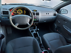 Kia Rio 1.3 60kw manuaal bens Üv 2023 06 (3 foto / 6)