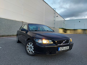 Volvo s60 125kw ATM üv 2022 dets (1 foto / 10)
