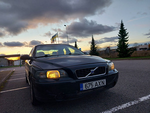Volvo s60 125kw ATM üv 2022 dets (8 foto / 10)