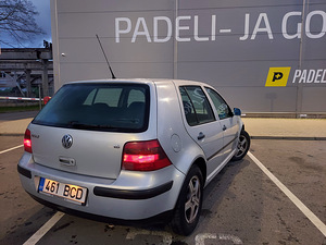 Vw Golf IV механика бензин 1.6 ÜV 2023 март (3 фото из 8)