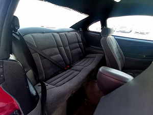 Ford Mustang 3.8 bensiin, manuaal (4 фото из 5)