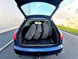 Audi A6 C6 2.4 бензин quattro (7 фото из 9)