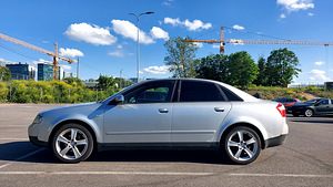 Audi A4 B6 Atm 2.0 96kw (8 foto / 10)