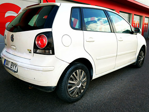 VW Polo 59кВт дизель механика 1.4TDI (3 фото из 13)