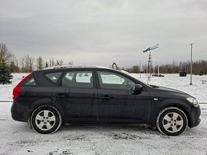 Vahetada Kia Ceed 2010 1.4 80kw Üv 2025 okt (8 foto / 12)