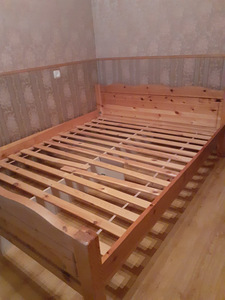 Kahekohaline puidust voodi (1 foto / 3)