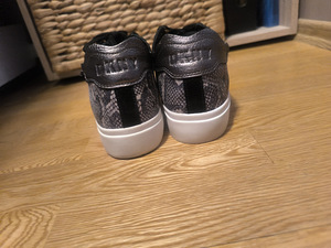 Jalanõud nahast DKNY s.40 (2 foto / 3)